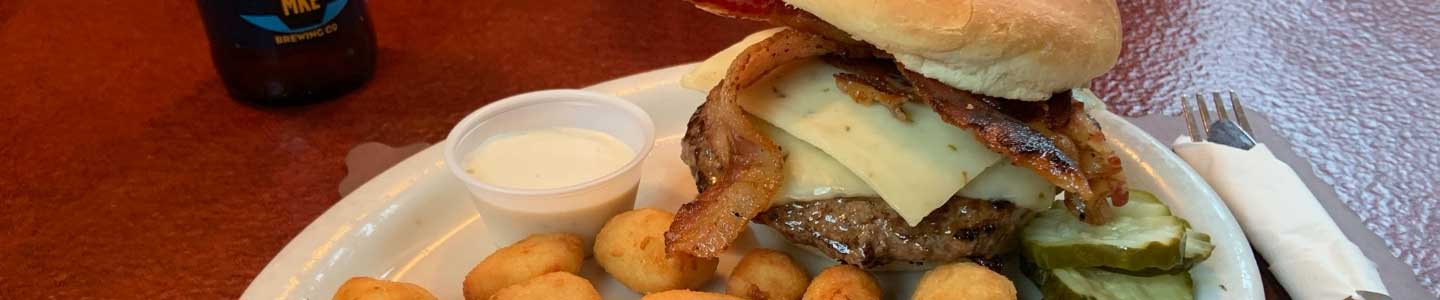 bacon cheeseburger with cheese curds